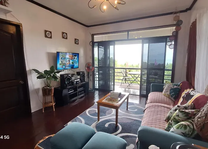 Island Samal Overlooking View House With Swimming Pools