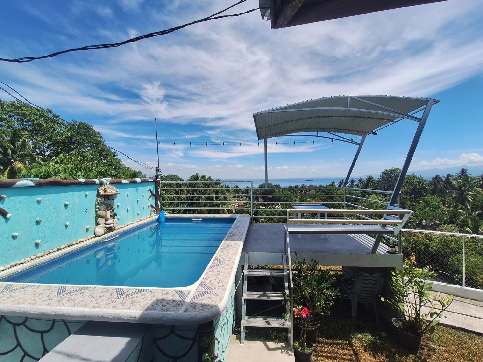 Holiday home Island Samal Overlooking View House With Swimming Pools *
